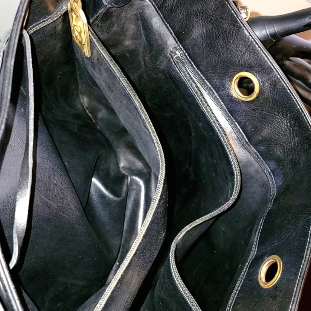 Vintage CHANEL Quilted Black Lambskin Leather Tote Bag - Picture 7 of 12